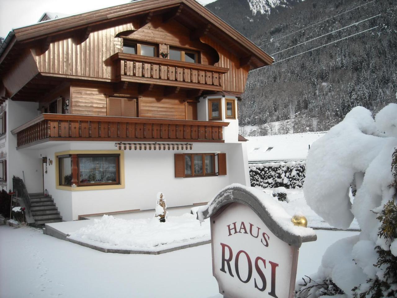 Hotel Haus Rosi Umhausen Exterior foto